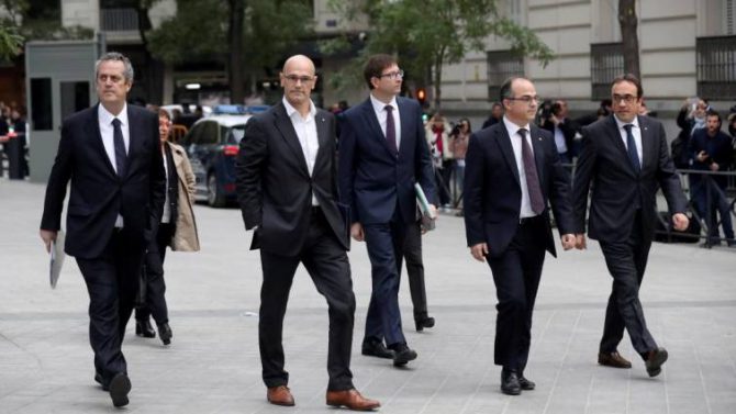 Los exconsejeros, a su llegada a la Audiencia Nacional.