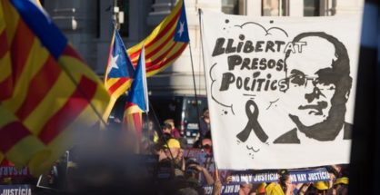 Manifestación independentista de Madrid, a su llegada a la Plaza de Cibeles